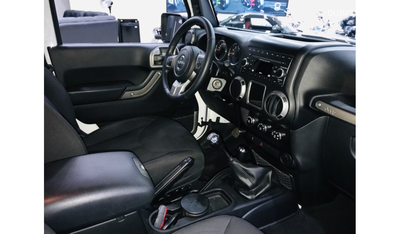 Jeep Wrangler SPORT- 2017 - MANUAL GEAR - ALFUTTAIM WARRANTY + FREE SERVICE ( 1050 AED ) PER MONTH