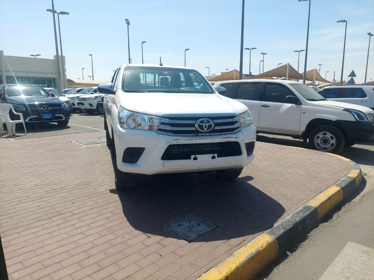 تويوتا هيلوكس DC 4WD 2.7L PETROL MANUAL TRANSMISSION