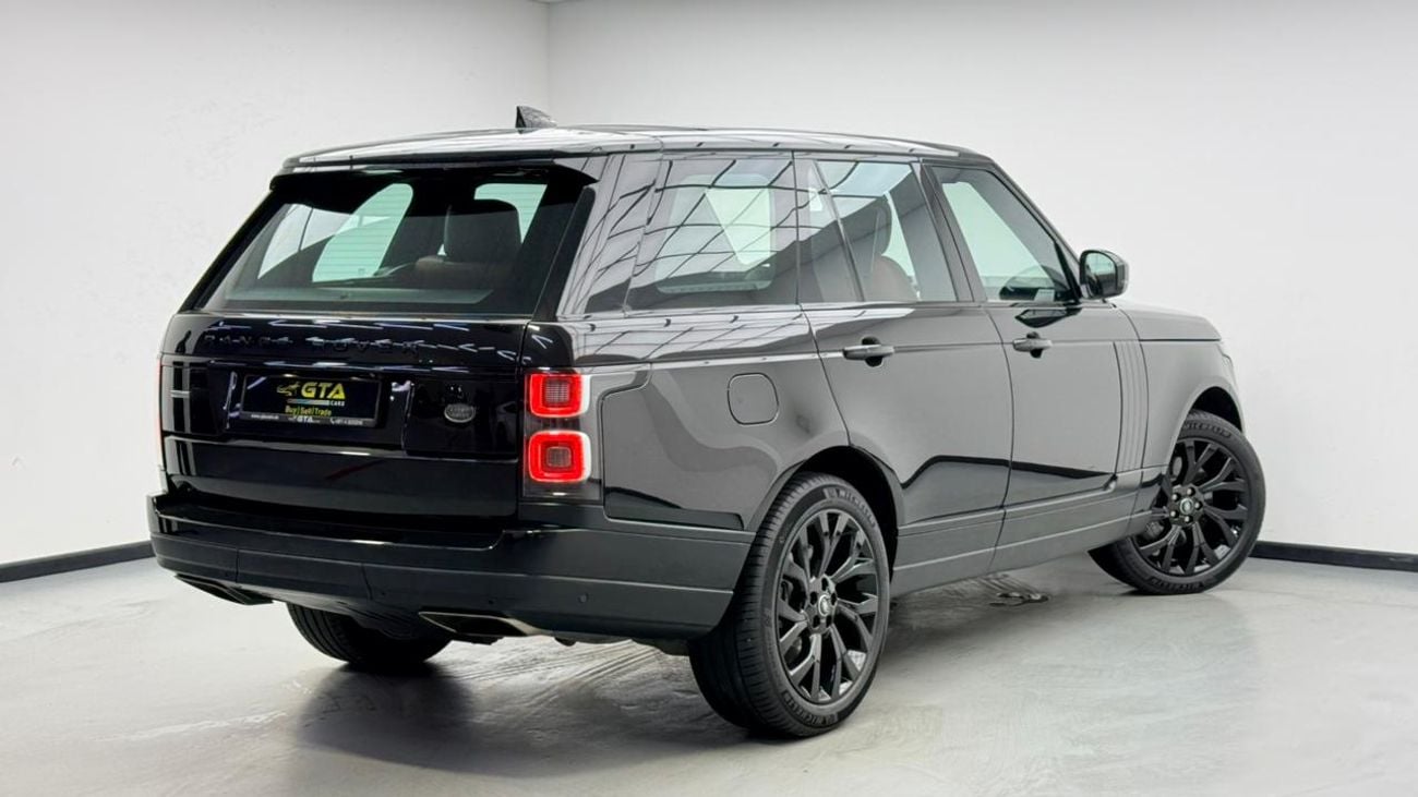 Land Rover Range Rover 2018 Range Rover Vogue HSE, Full Service History, Fully Loaded, Excellent Condition, GCC