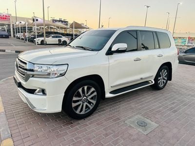 Toyota Land Cruiser VXR