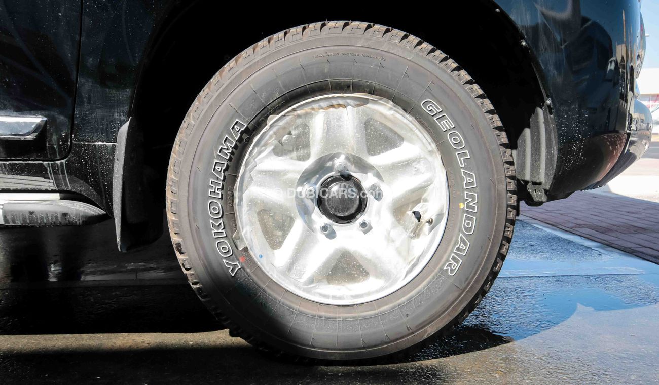 Toyota Land Cruiser GXR V8 Diesel