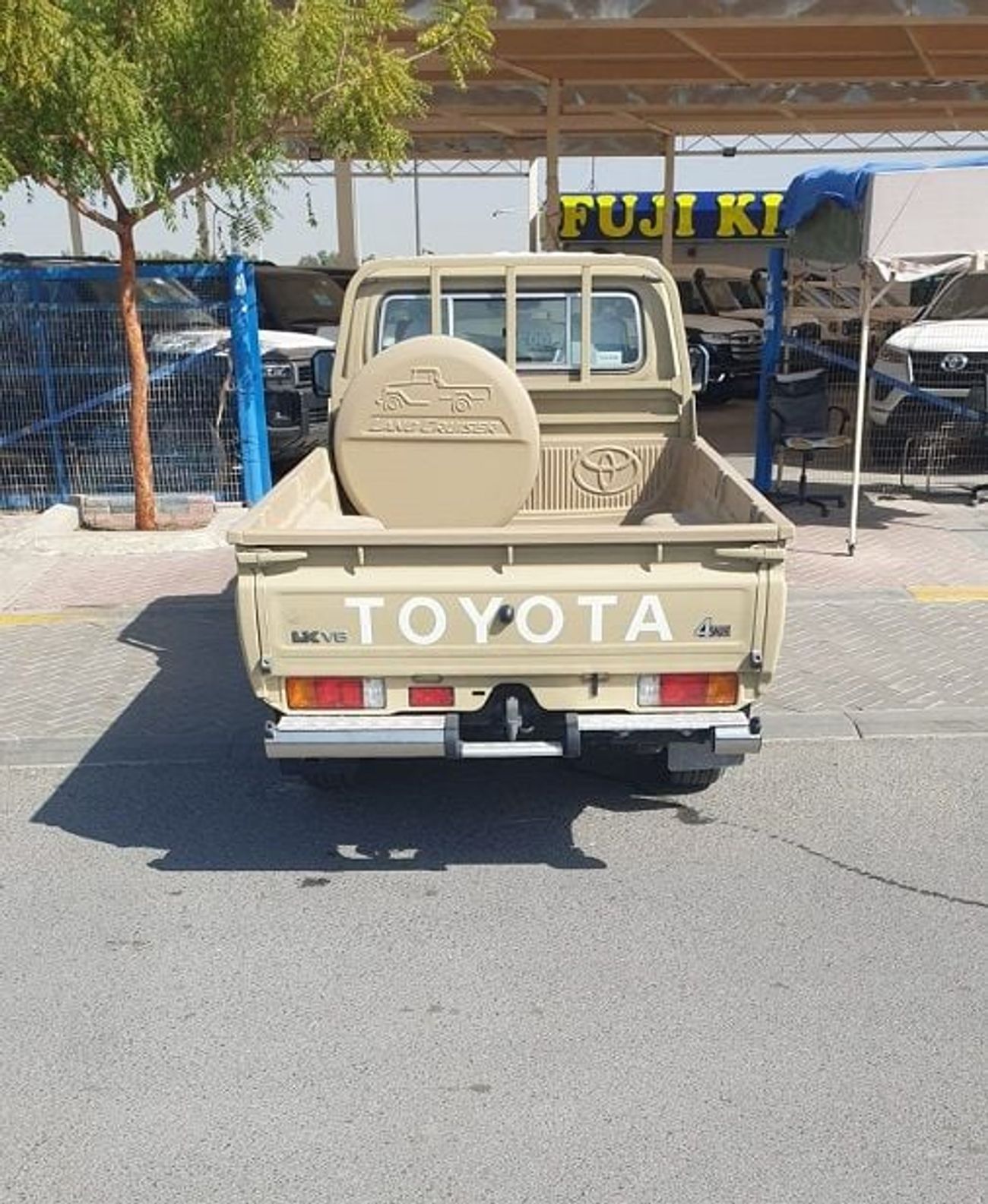 Toyota Land Cruiser Pick Up 4.0L 2D LX V6 4WD AT (PETROL)