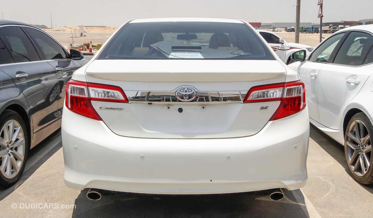 Toyota Camry SE