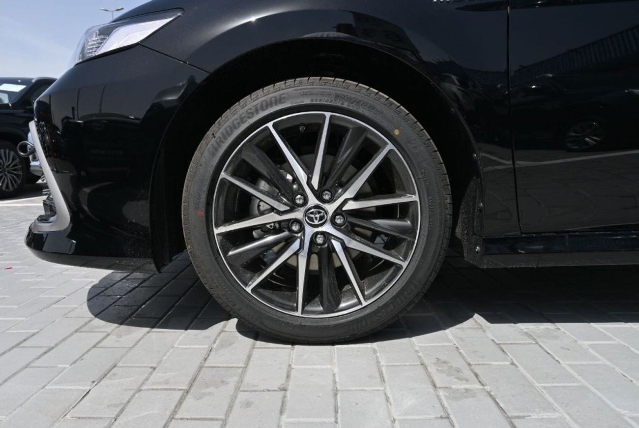 Toyota Camry Toyota Camry GLE 2.5L Hybrid, Sedan, FWD, 4Doors , Model 2024, Color Black