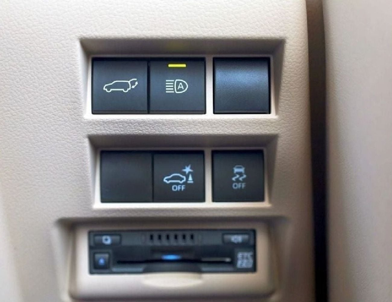 Toyota Land Cruiser VX 2024 ZX RHD 3.5L Petrol - V6 - Fuel Option