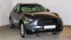 إنفينيتي QX70