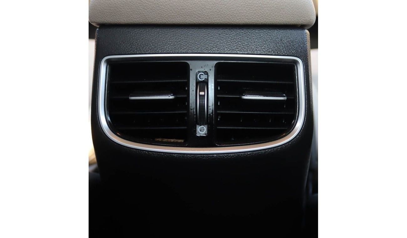 هيونداي إلانترا GL 1.6L Hyundai Elantra 1.6L 2020 GCC accident-free in excellent condition 812 P.M