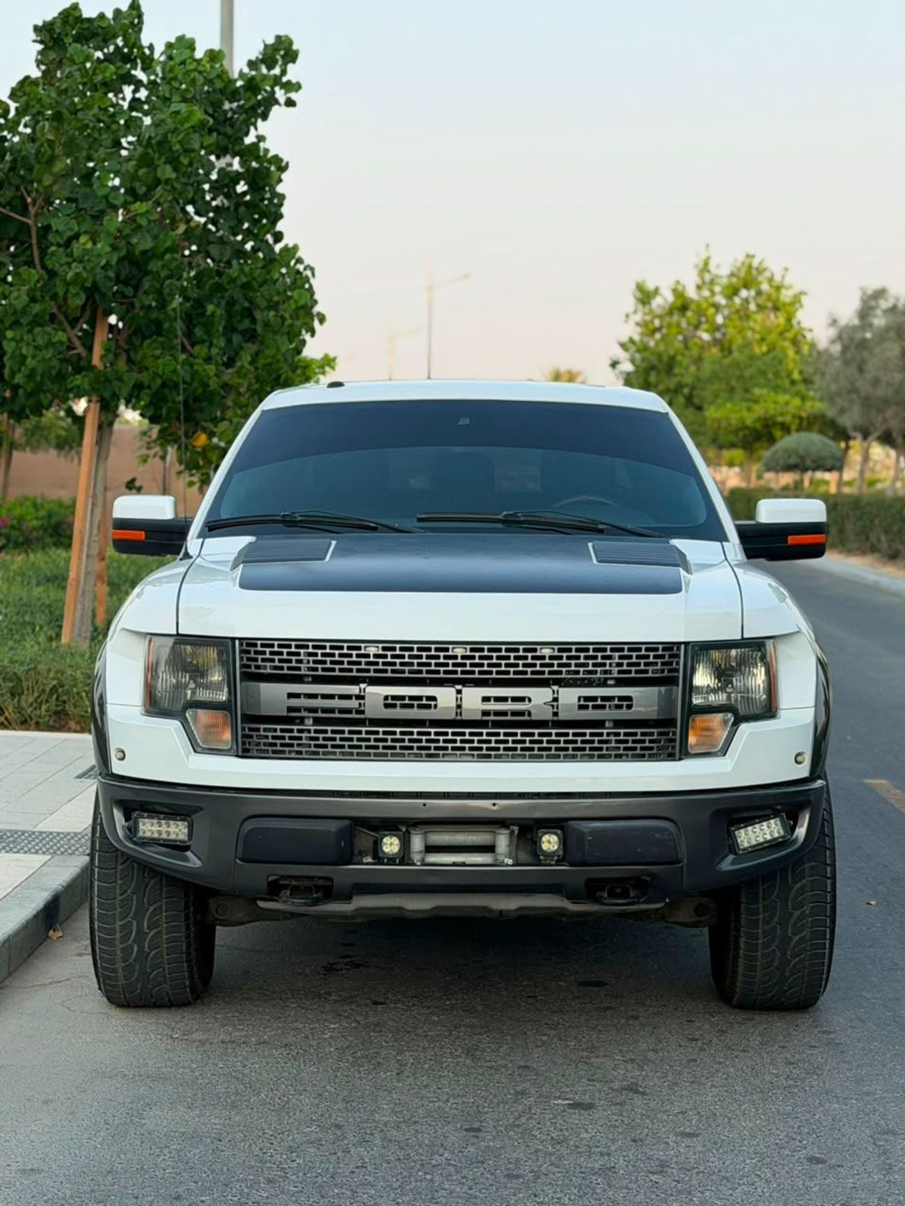 Ford F-150 SVT RAPTOR SUPER CAB