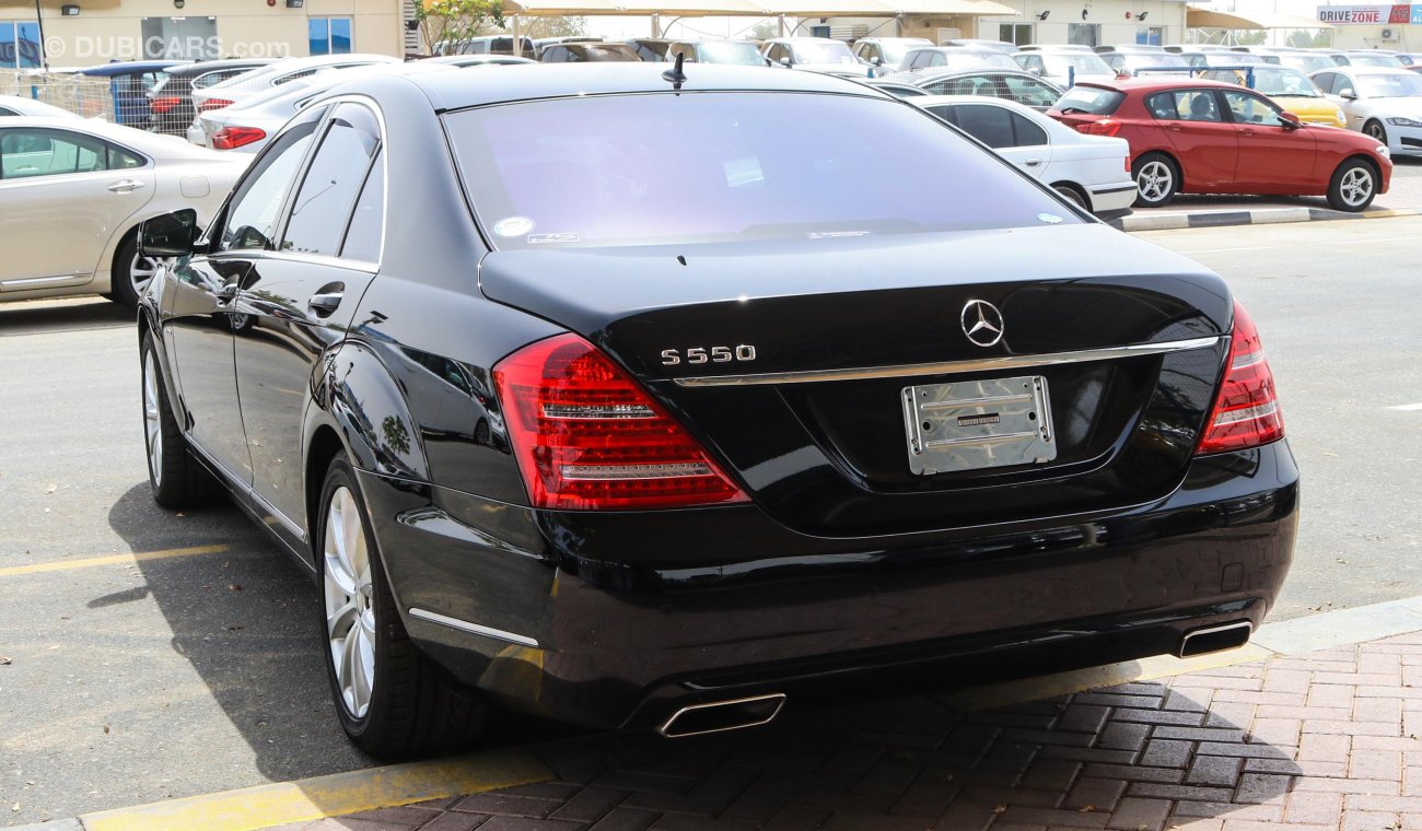 مرسيدس بنز S 550