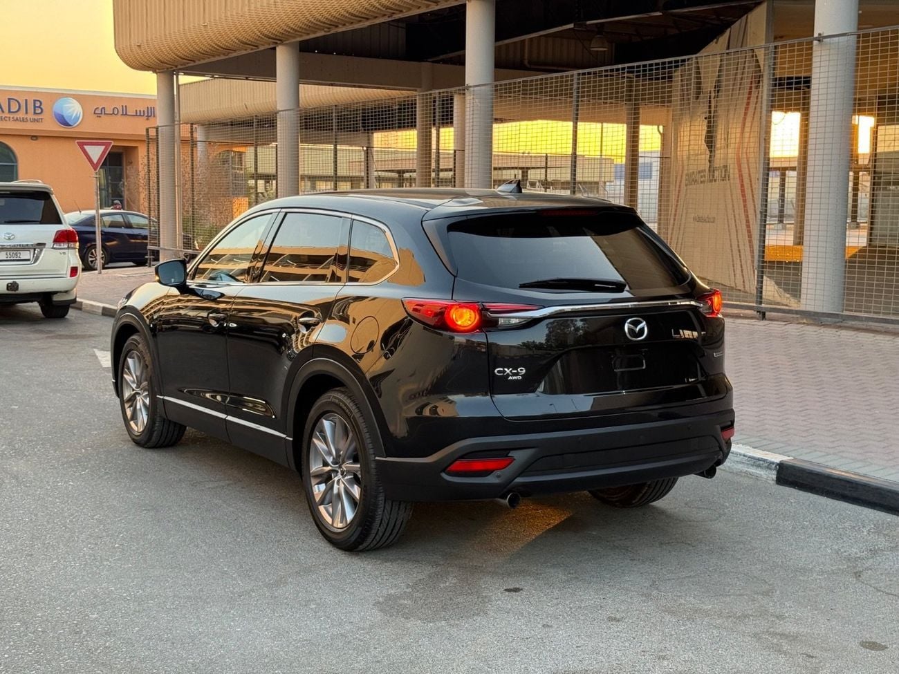 Mazda CX-9 LTD 2.5L (225 HP) 2021 LIMITED MOONROOF FULL OPTION 7-SEATER CANADA SPEC