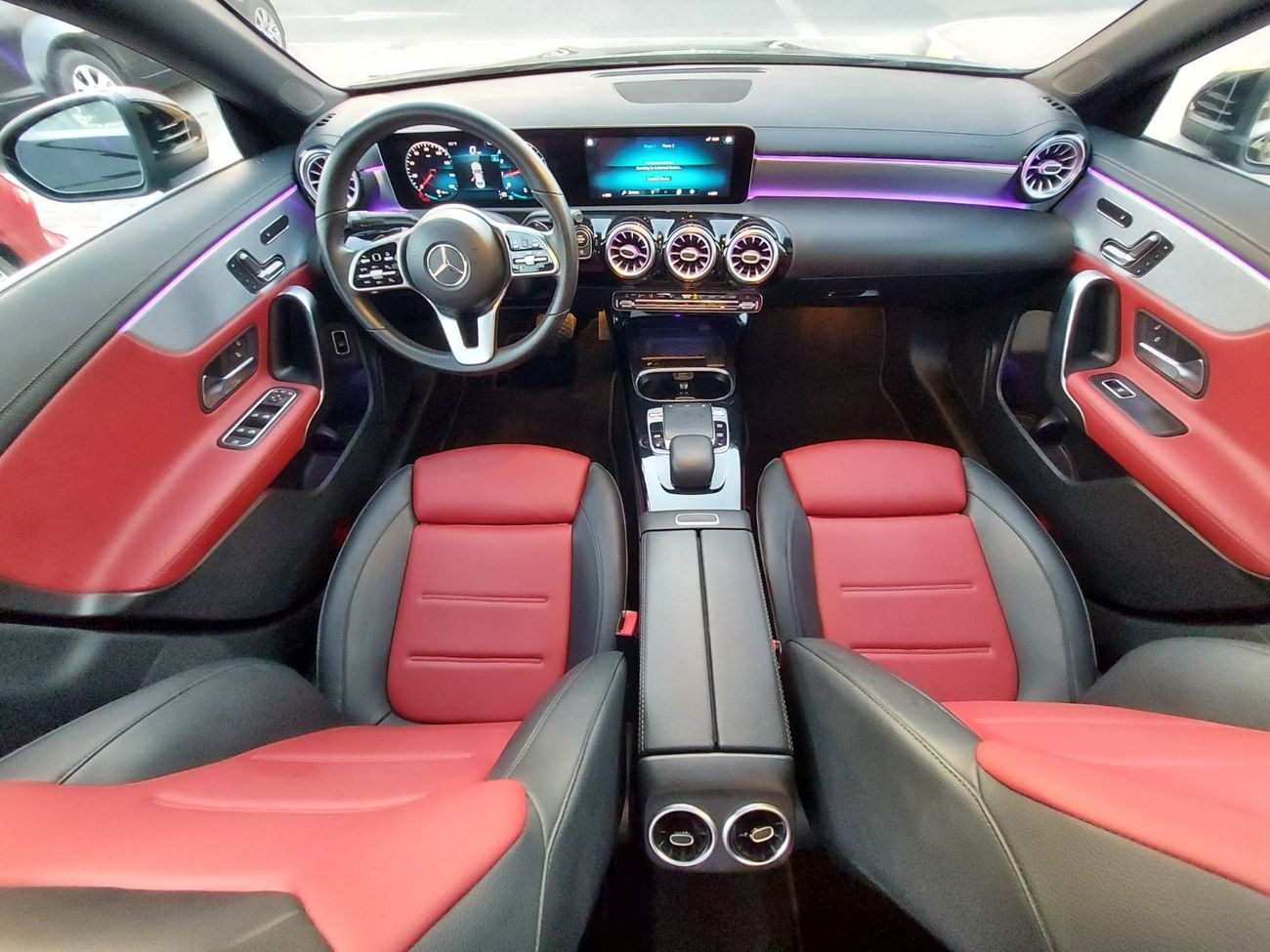 Mercedes-Benz CLA 250 Premium +