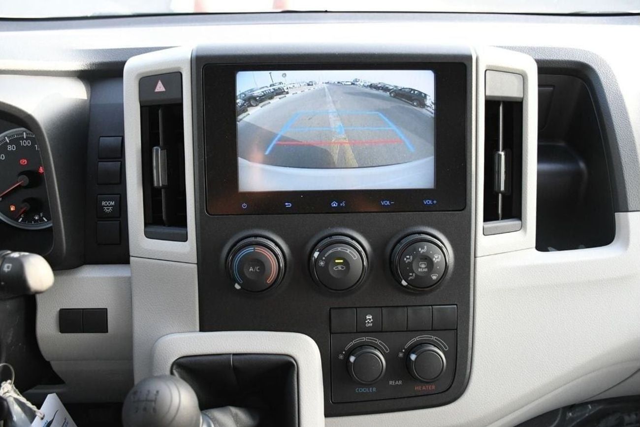 Toyota Hiace Hiace 3.5L MT With Rear Heater