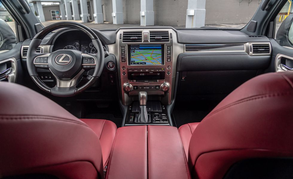 Lexus GX 470 interior - Cockpit