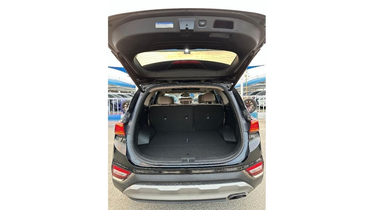 Hyundai Santa Fe car 2021 full full panorama two turbo engine in perfect condition leather interior 360 camera