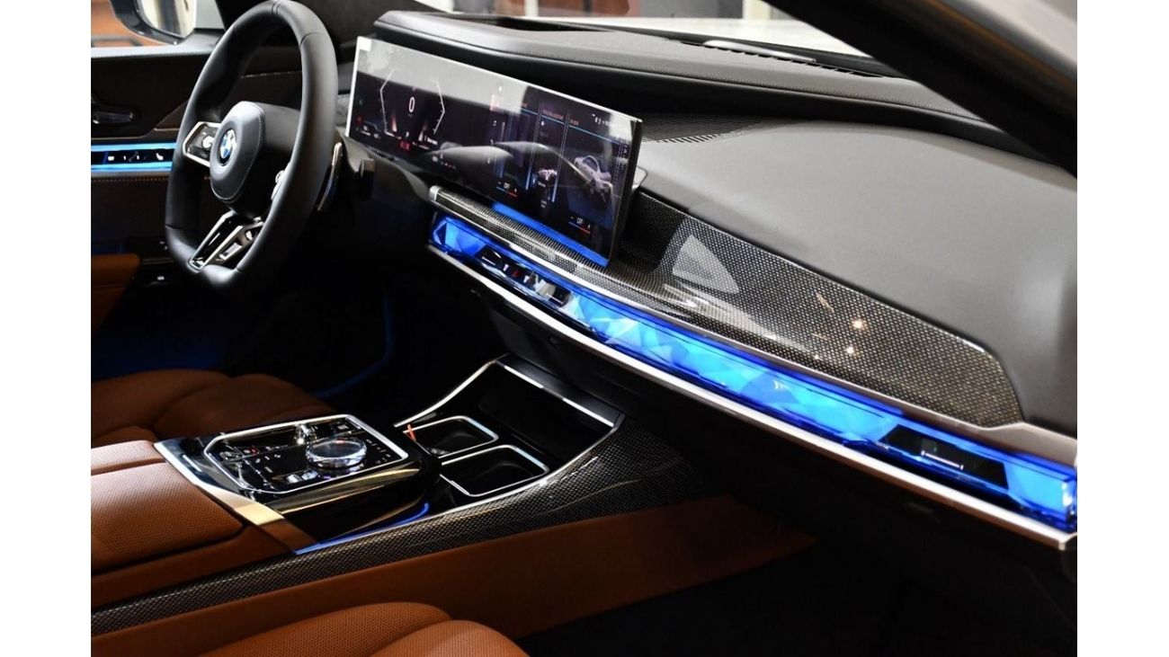 BMW 735 BMW 735i M KIT 2024 GCC FULL