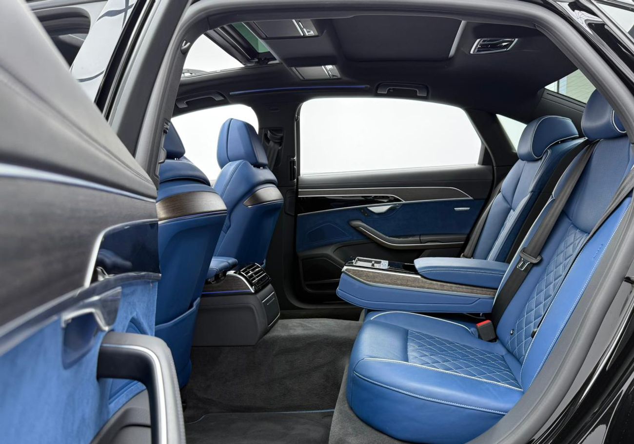 Audi A8 L 55 TFSI quattro 3.0L (340 HP) 2021 Audi A8L 55 TFSI Quattro, 2026 Audi Warranty + Service Pack, Fu