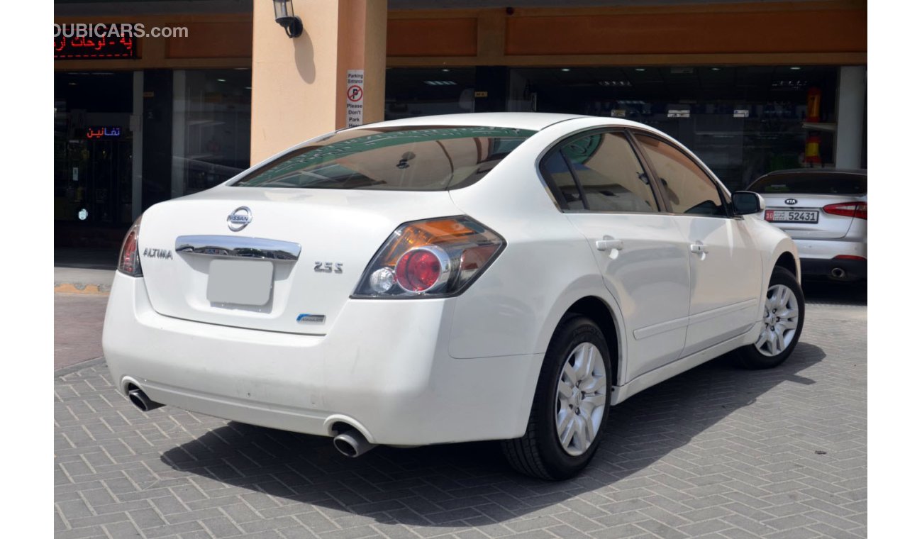 Nissan Altima 2.5S Mid Range Excellent Condition