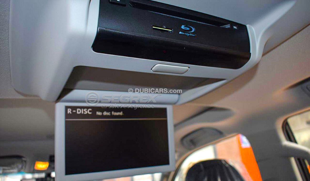 تويوتا لاند كروزر 3.0 T-DSL VX.L ,WITH AHC , 4CAMERA  FOR EXPORT