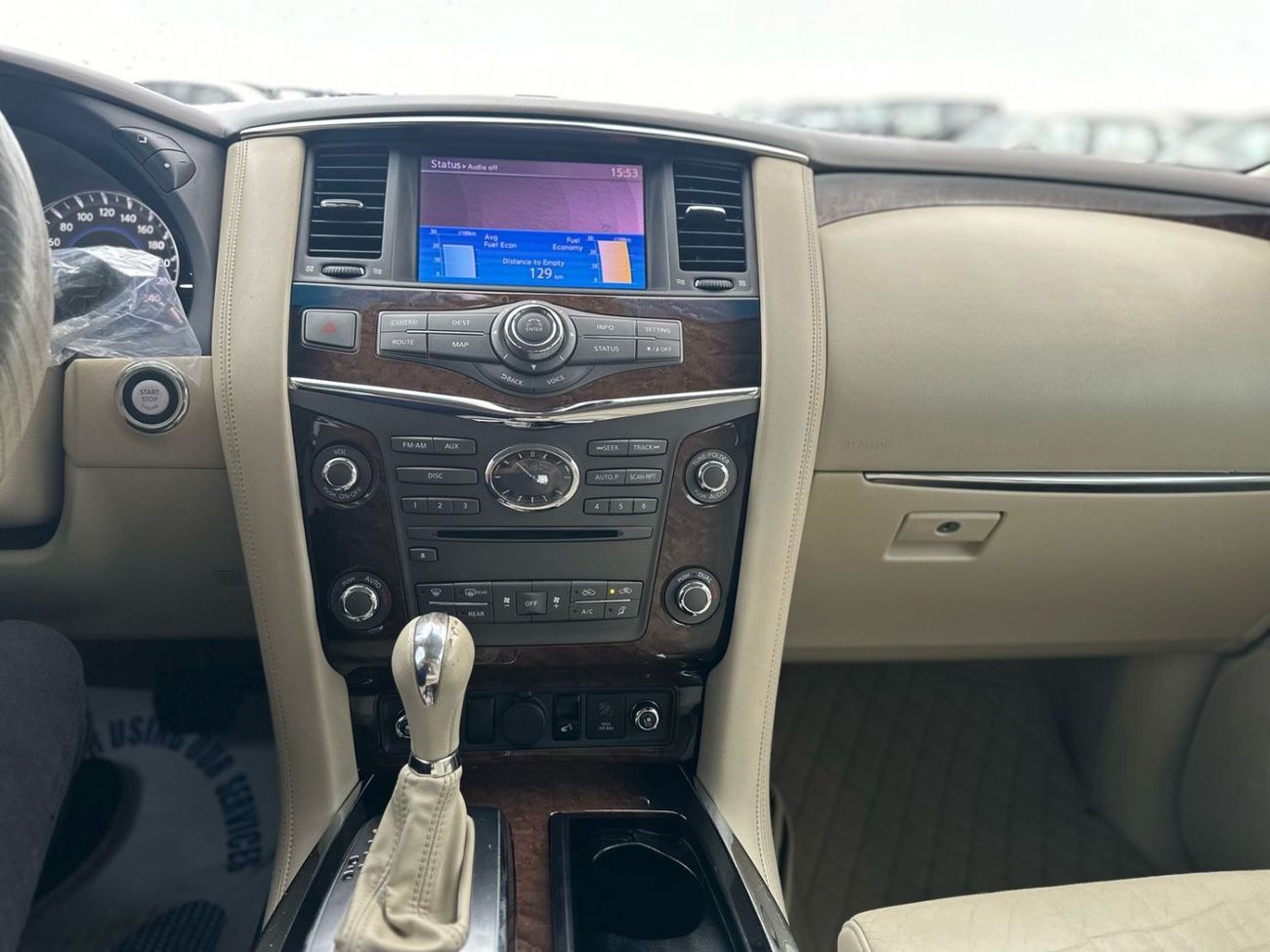 إنفينيتي QX80 Infiniti QX80 GCC 8 cylinder 4.4 full Option full service history aqency