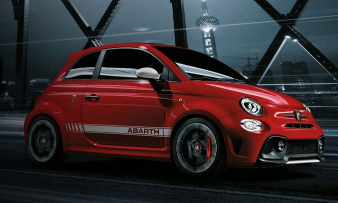 Abarth 595 exterior - Front Right Angled