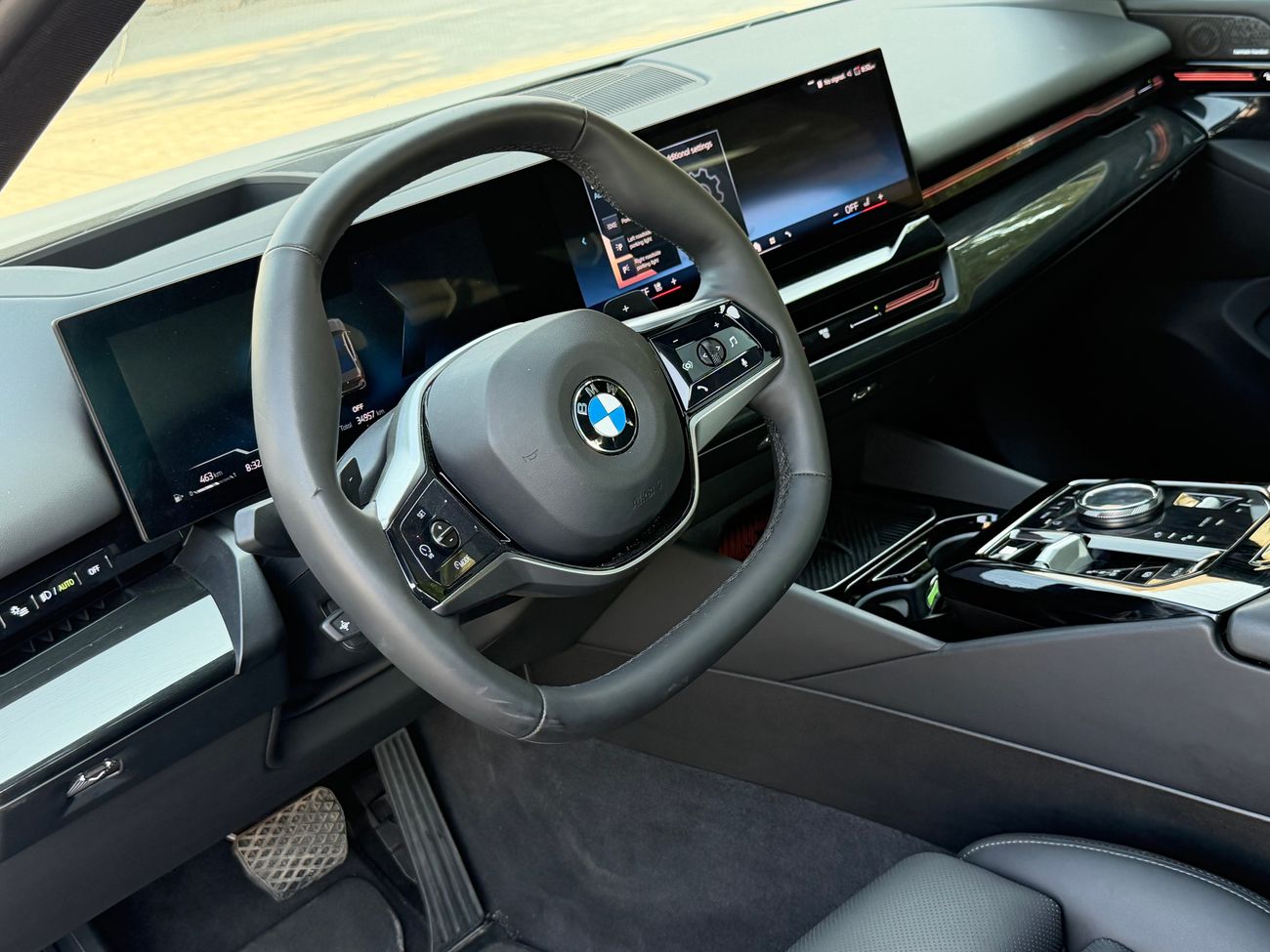 بي أم دبليو 530i Xdrive 530i