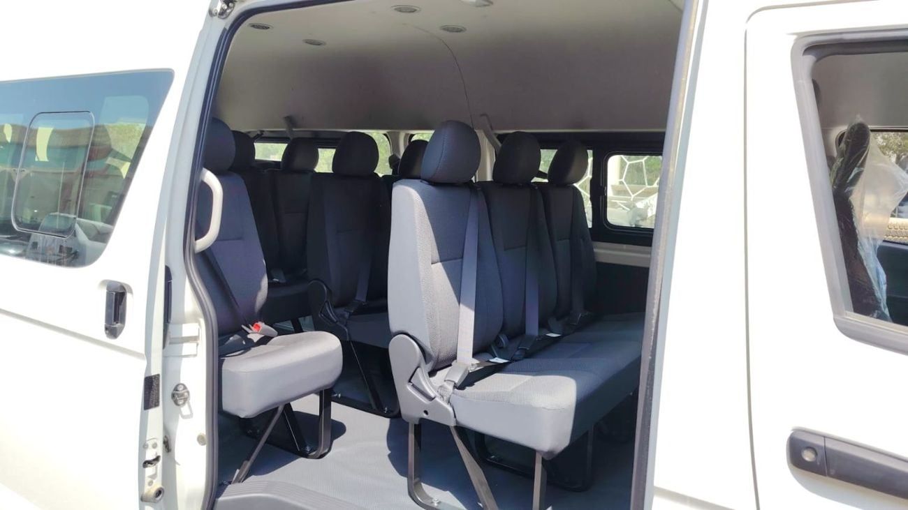 تويوتا هاياس 2.5L High Roof Diesel Brand New