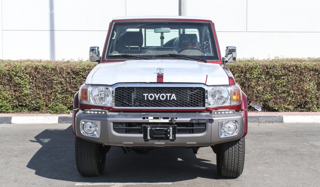 Toyota Land Cruiser Pick Up LX V6