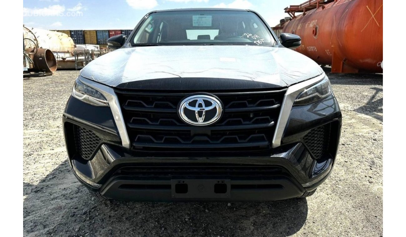 Toyota Fortuner 2.7L 4x4 LOW 6AT AVL COLORS FOR EXPORT