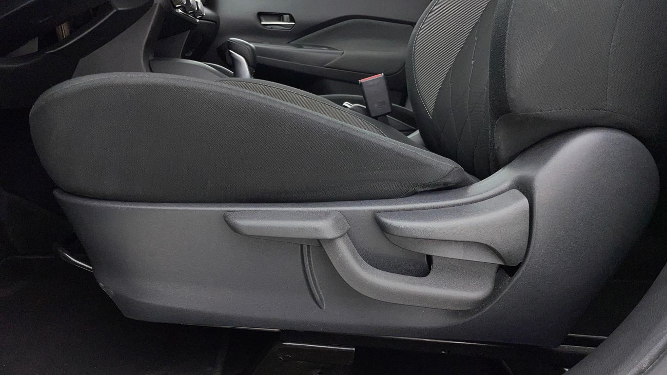 Nissan Kicks SV 1.6 | Zero Down Payment | Free Home Test Drive