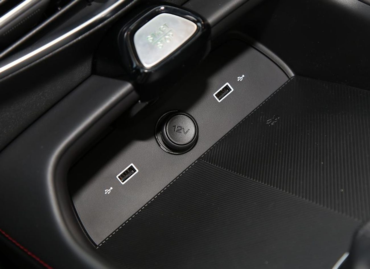 أم جي 5 MG 5 Luxury 1.5L - Sunroof - 360 Cameras - 2025 Brand New (Export)