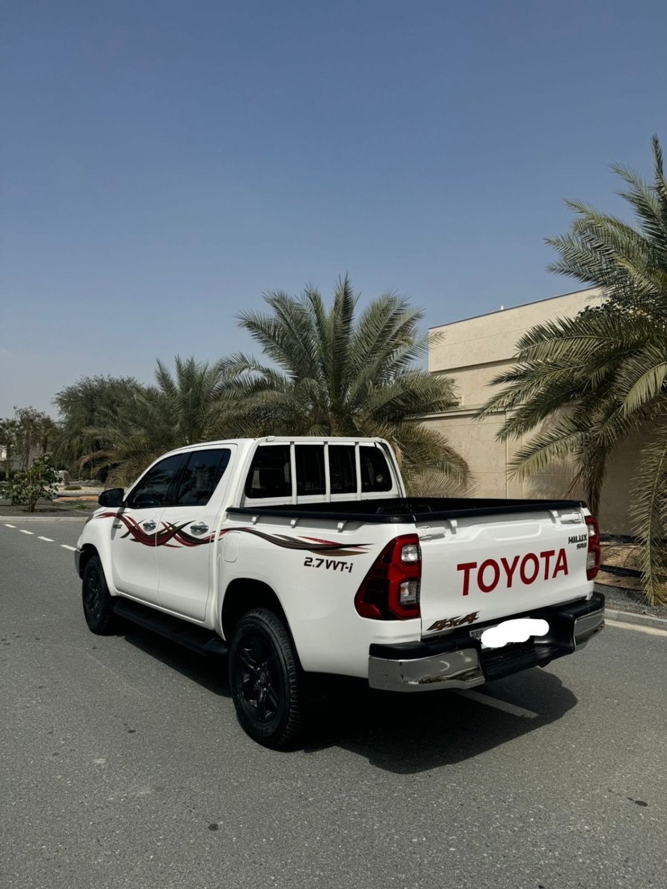 Toyota Hilux GLX 2.7L Double Cab Utility A/T