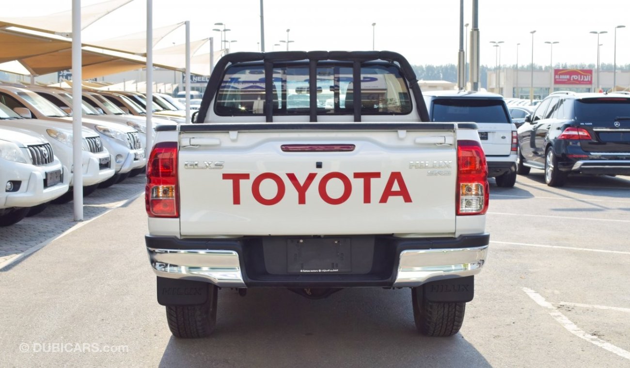 Toyota Hilux GLXS SR5 2.7 VVTI