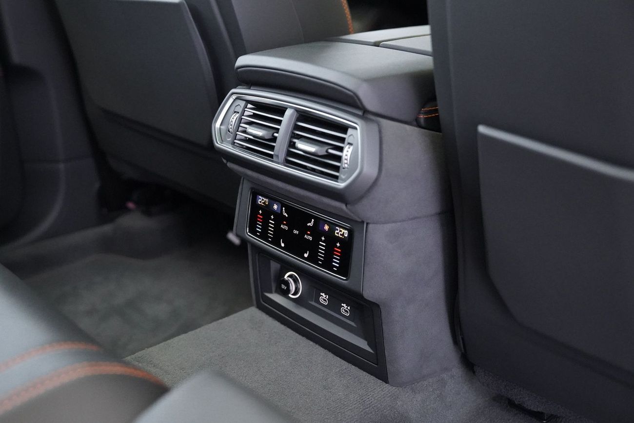 لامبورغيني اوروس STD 4.0T V8