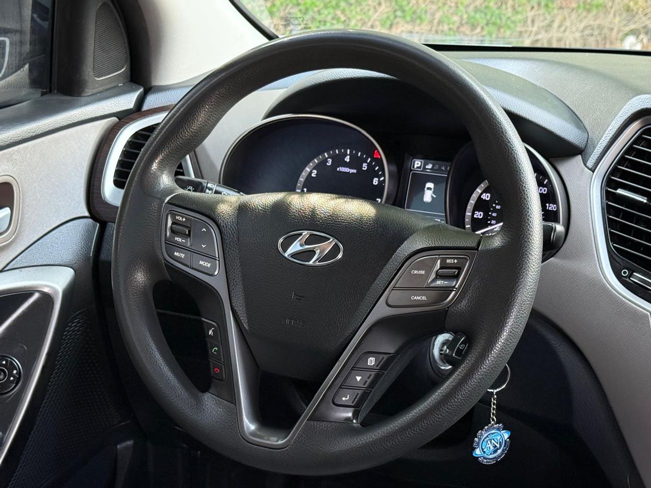 Hyundai Grand Santa Fe