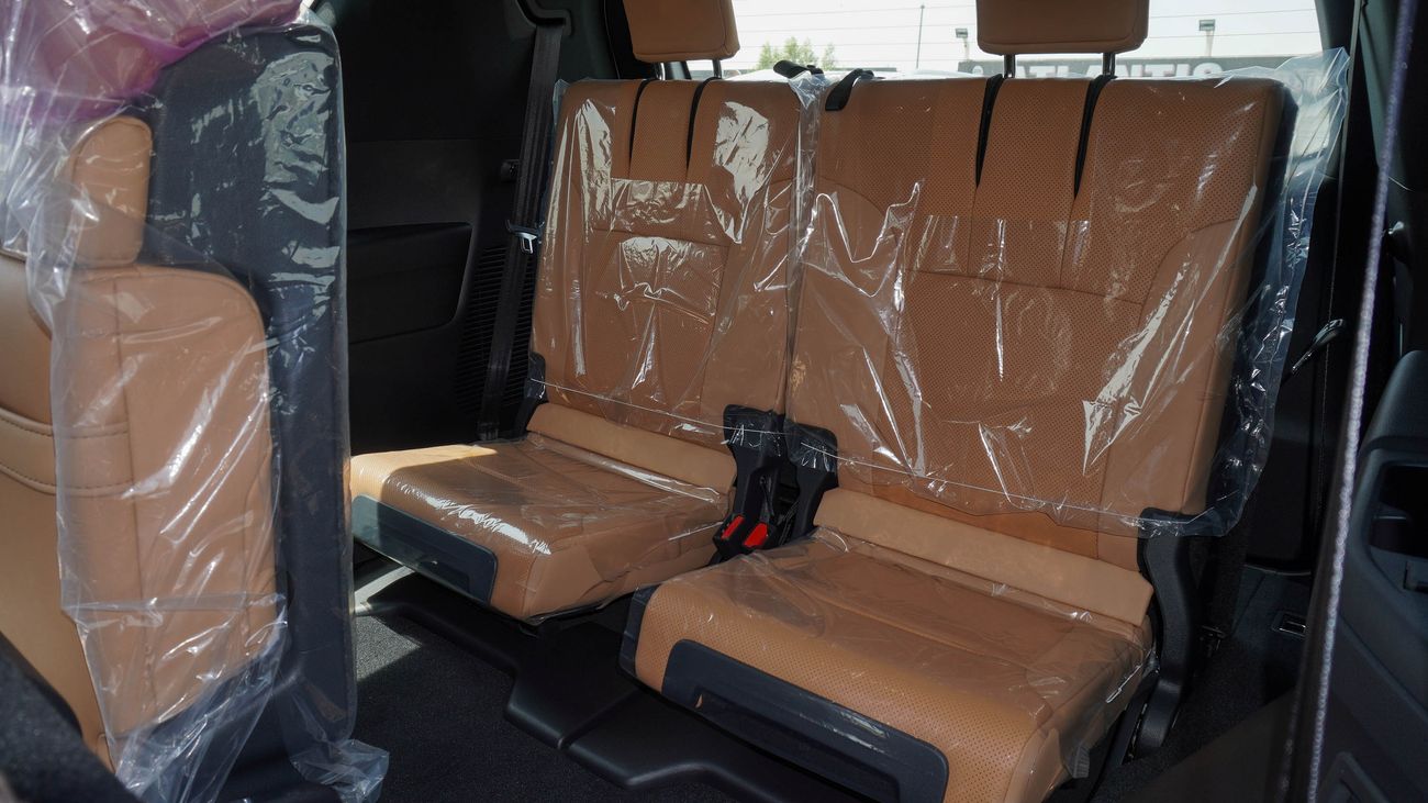 لكزس LX 600 3.5L V6