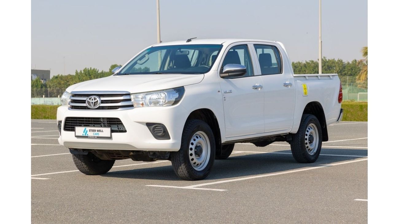 Toyota Hilux GL 2018 / 2.7L 4x4 A/T Petrol Engine | GCC Specs | Low Mileage | Best Price in the Market
