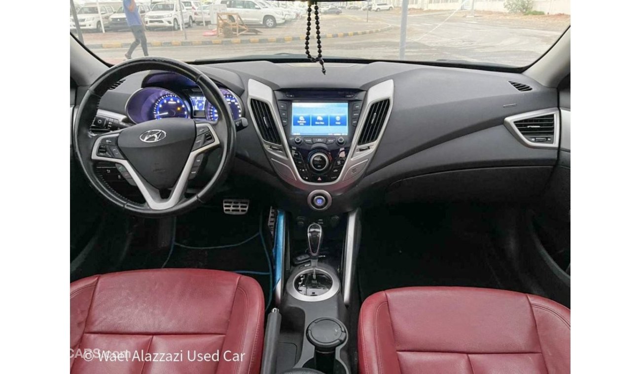 Hyundai Veloster Hyundai Veloster 2015 GCC car, full option No accidents at all The car is very clean inside and out