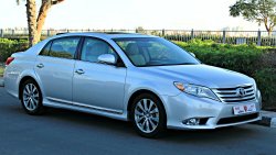 Toyota Avalon excellent condition - 49000km driven only