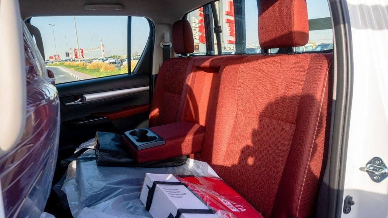 تويوتا هيلوكس S GLX 2.4L 4WD A/T