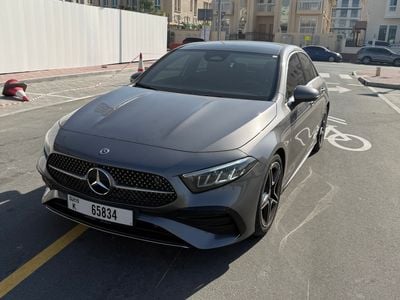 Mercedes Benz A200 Premium