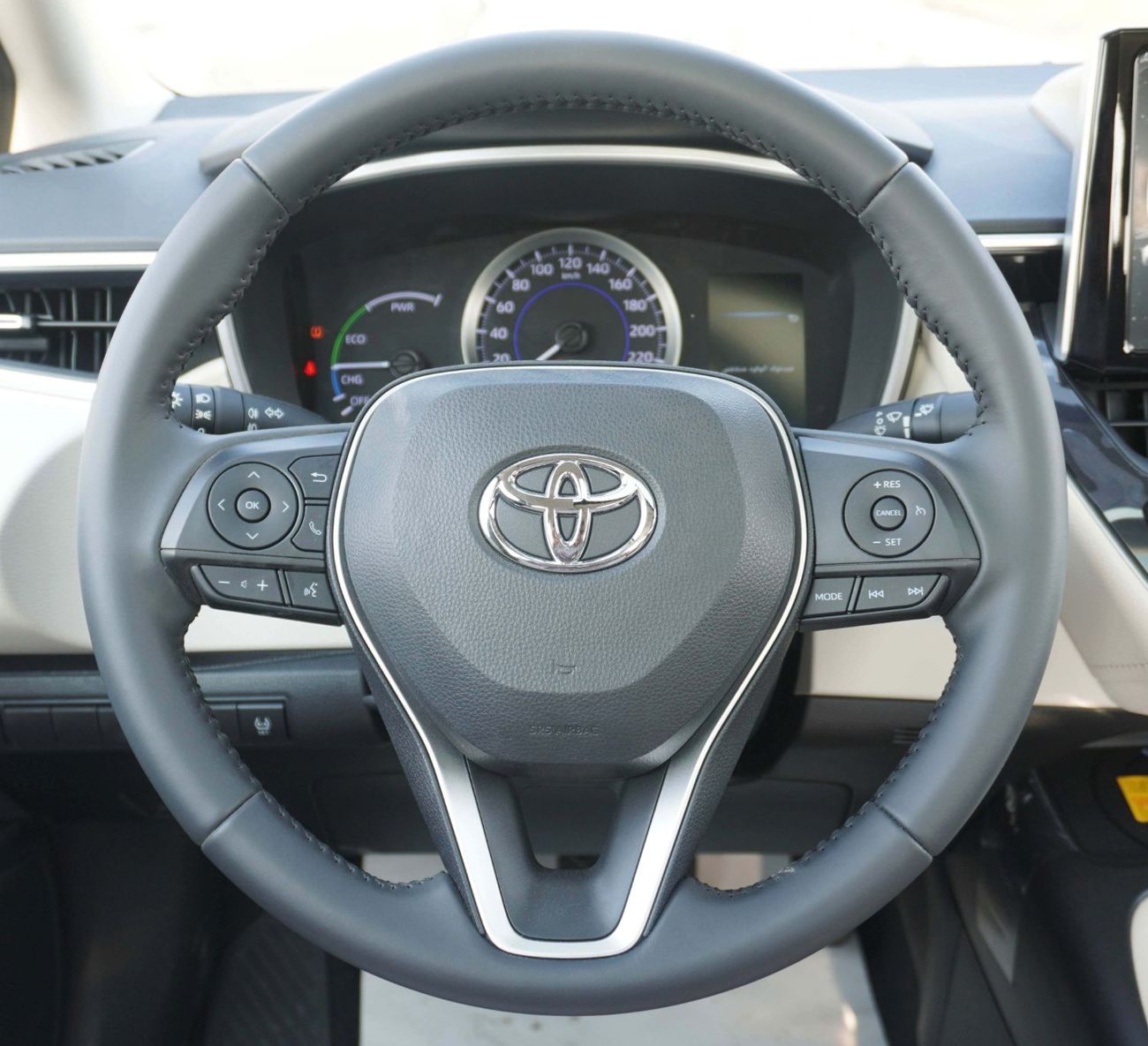 Toyota Corolla COROLLA SEDAN 1.8L HEV