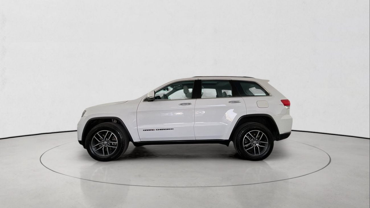 جيب جراند شيروكي Limited | شامل الضمان | 0 ﺪﻔﻋﺓ ﺃﻮﻟﻯ