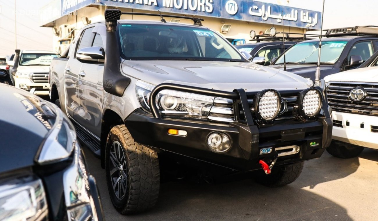 Toyota Hilux G SR5. Diesel Right Hand Drive Clean car