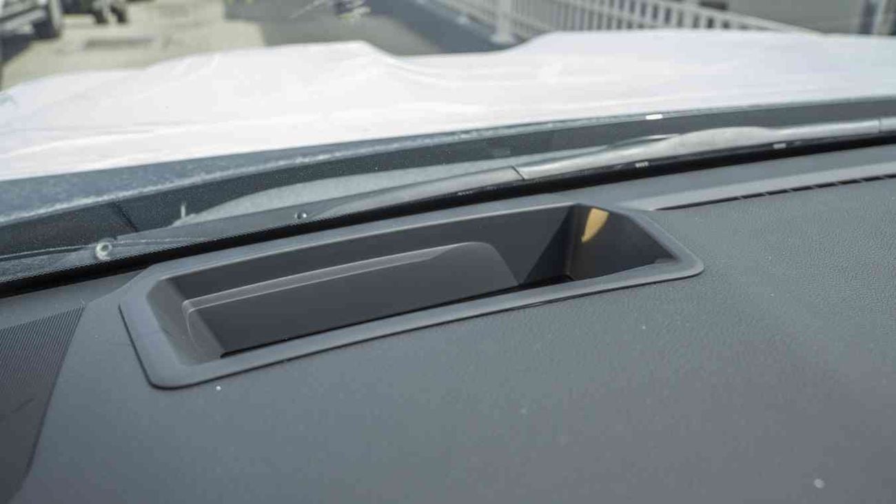 لكزس LX 700h VIP ECTAV0005 - لكزس LX700h F سبورت موديل 2026 - محرك هجين سعة 3.5 لتر، ناقل حركة أوتوماتيكي - لون أسود 