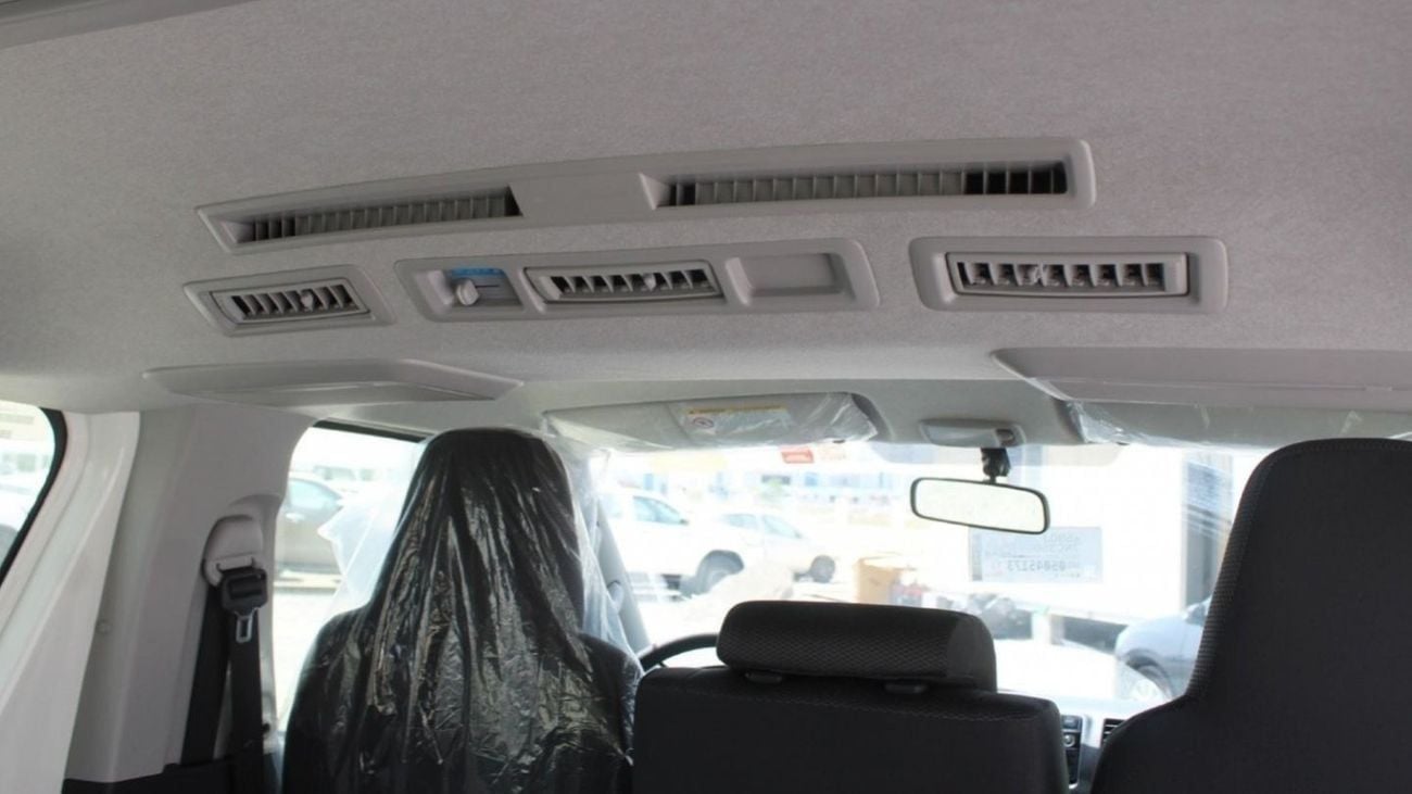 Toyota Hiace GL TOYOTA HIACE 2.5L BUS 15-SEATS A/C