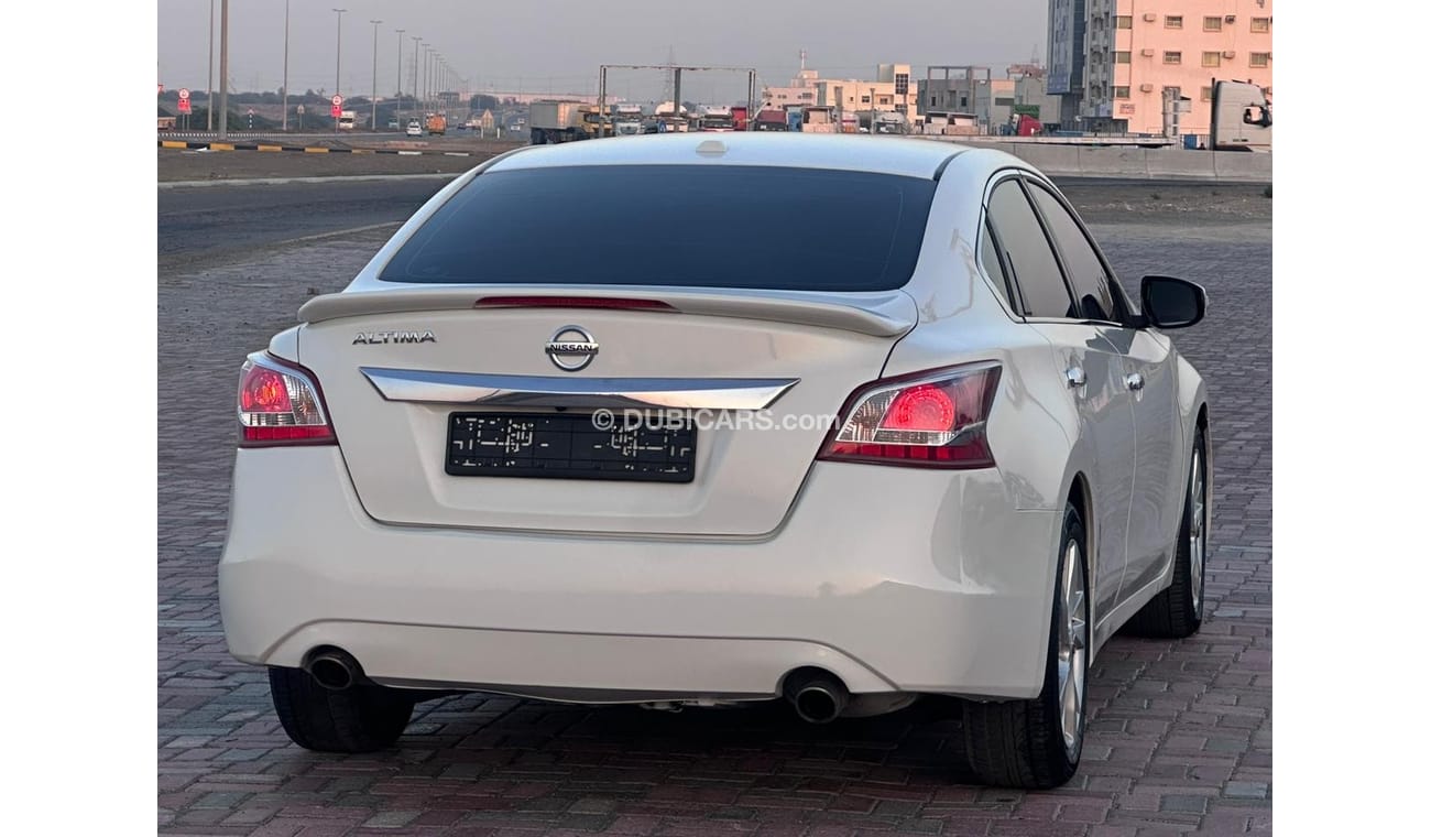 Nissan Altima SV