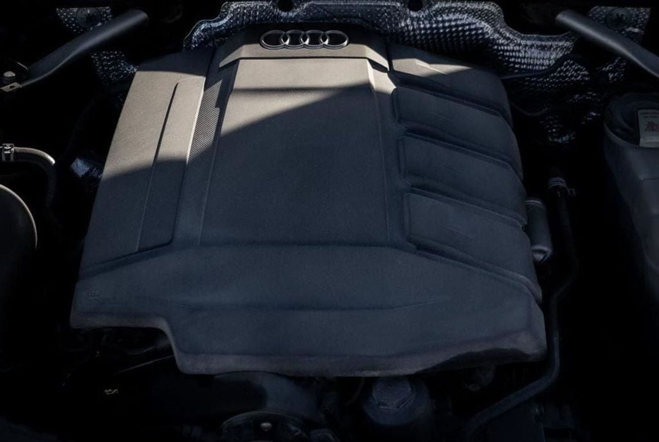 أودي A6 40 TFSI 2.0L Audi A6 40TFSI 2022 GCC under Warranty with Flexible Down-Payment.