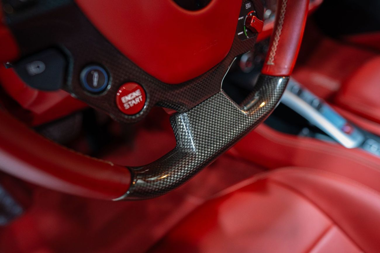 Ferrari California T Handling Speciale 3.9L VERY LOW MILEAGE | 2016 FERRARI CALIFORNIA T | HANDLING SPECIALE | CARBON LED