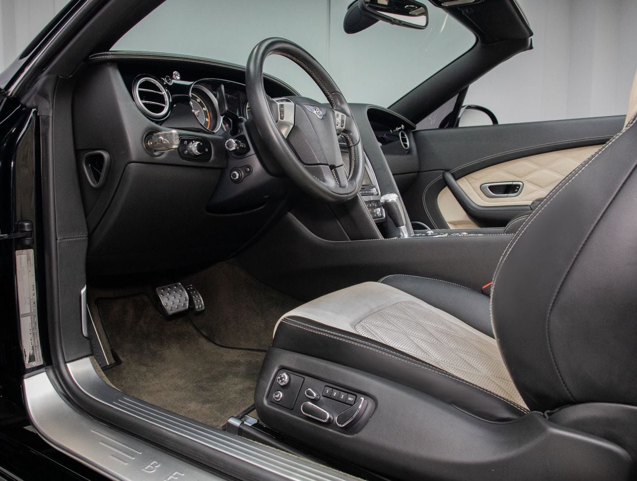 Bentley Continental GTC