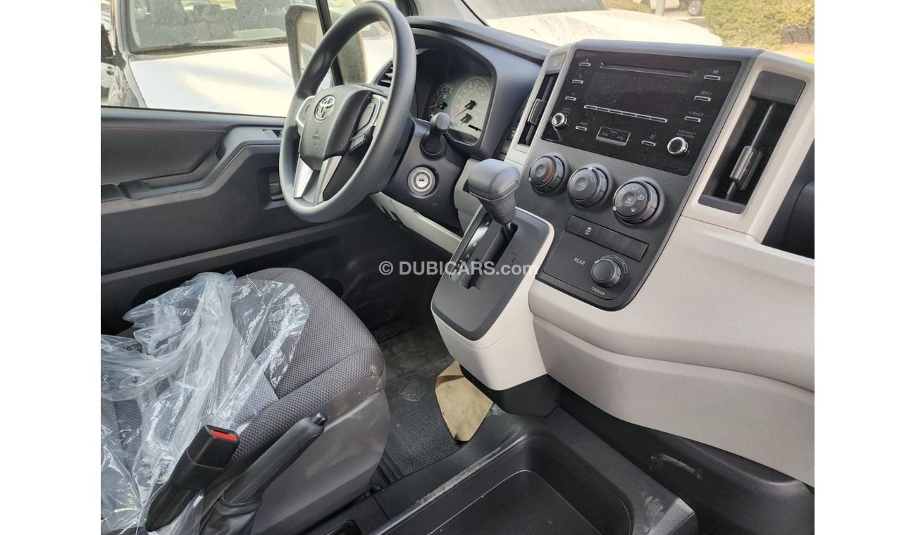 تويوتا هاياس TOYOTA HIACE 3.5 V6 AUTOMATIC